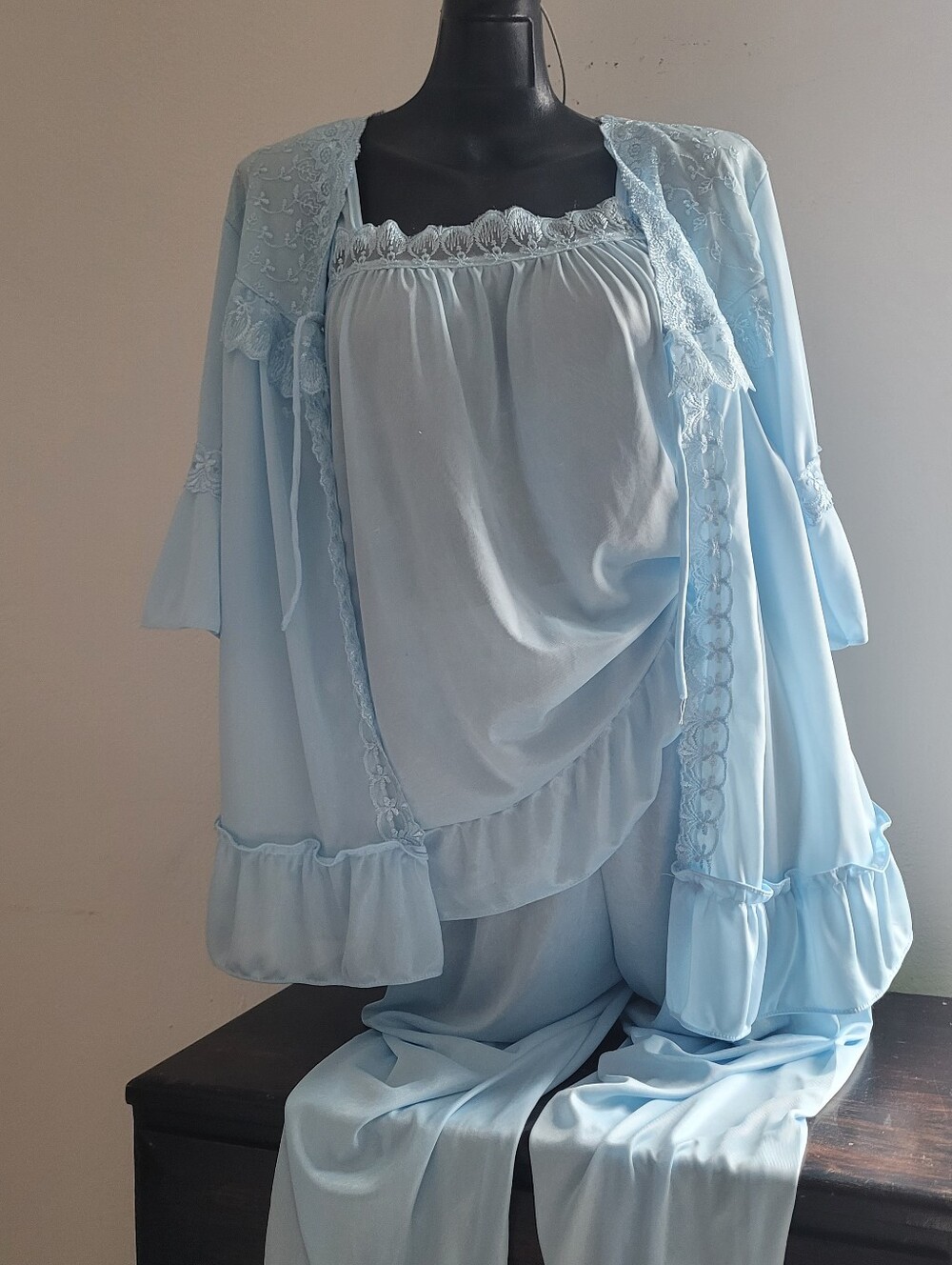 Women's Light Blue Lace Trim 3-Piece Loungewear Pajama Set